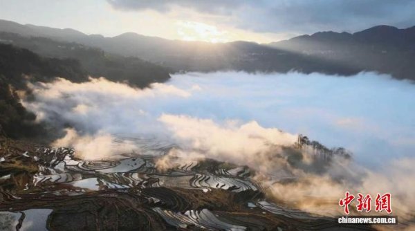 牛达人配资 侨乡红河迤萨：马帮古镇再现百年风华